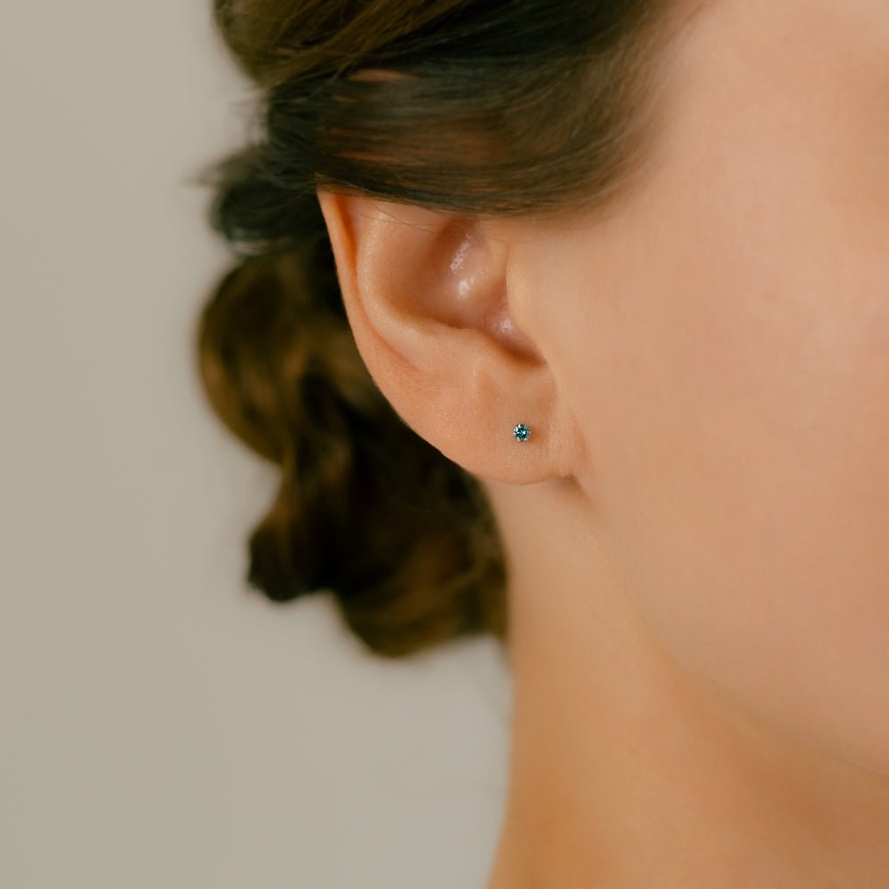 K18/PT トリートブルー ダイヤモンド ボディピアス │ 16G/14G イエローゴールド/プラチナ ブルーカラー 青 天然ダイヤ