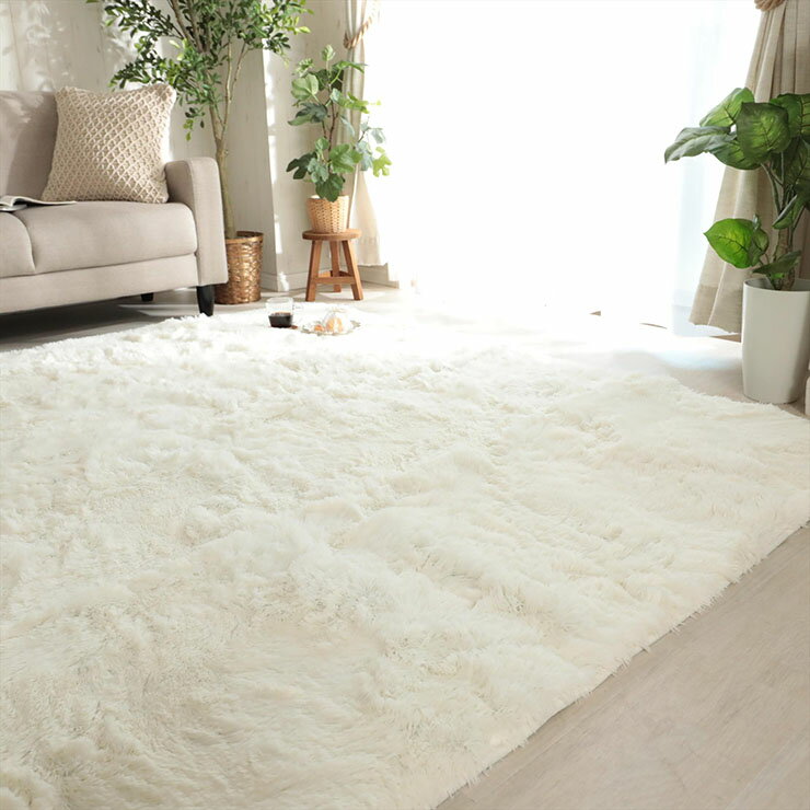 【ポイント9倍！今晩20時開始】ラグ カーペット シャギーラグ 95x140cm ラグマット ラグカーペット 長方形 絨毯 抗菌 消臭効果 洗濯機可 床暖房対応 ホットカーペット対応 すべり止め付き オールシーズン コンパクト おしゃれ シフォン 3色対応