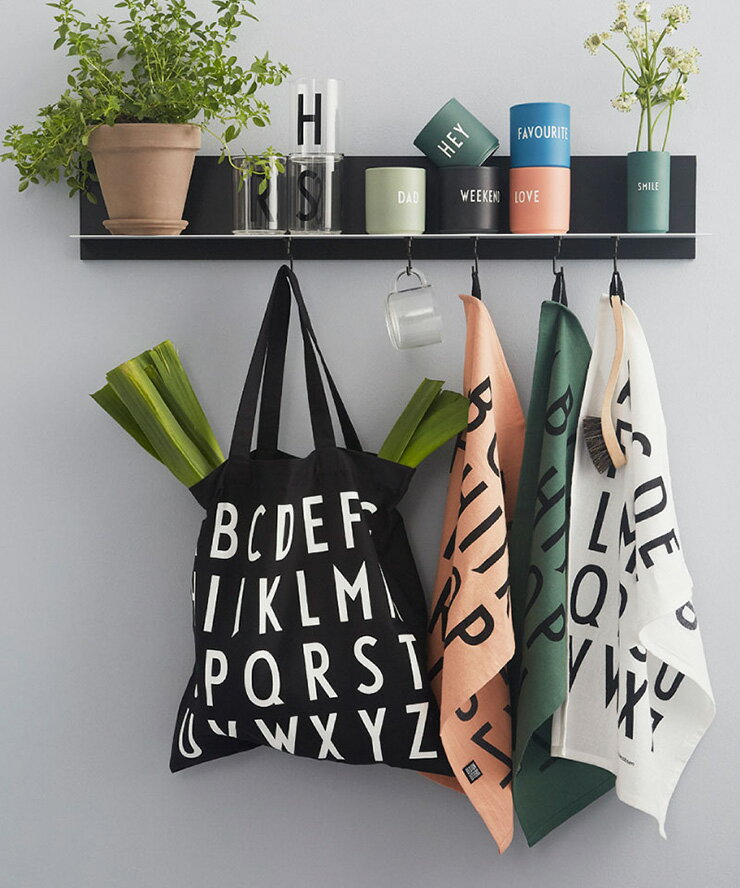 北欧 デンマーク DESIGN LETTERS(デザインレターズ) TOTE BAG フェイバリットトートバッグ モノトーン 2種対応 オーガニックコットン Oeko-tex 認定 エコバッグ 布バッグ 買い物バッグ ジムバッグ 持ち運び アルファベット おしゃれ