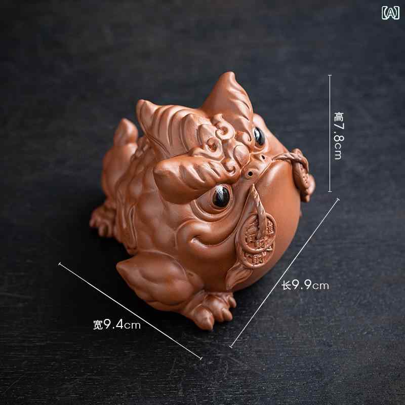 ・素材: 紫砂・カテゴリ: 動物・カラー展開: 紫砂金蟾（大富大貴）、紫砂金蟾（財源広進）、紅釉金蟾（大富大貴）、紅釉金蟾（財源広進）、紫砂金蟾（大富大貴）ギフトボックス入り、紫砂金蟾（財源広進）ギフトボックス入り、紅釉金蟾（大富大貴）ギフトボックス入り、紅釉金蟾（財源広進）ギフトボックス入り・贈答シーン: 結婚祝い、誕生日、出産祝い、旅行記念、卒業祝い、引越し祝い、パーティー・贈答相手: 目下の者、カップル、夫婦、同僚、友人、目上の者、子供、同級生、恩師・贈答用途: ポイント交換ギフト、ビジネスギフト、販促品、ノベルティ、会議記念品、福利厚生品、季節のギフト、記念品、広報ギフト・スタイル: 中華風・適用祝日: 全般、クリスマス、バレンタインデー、父の日、母の日、元旦、七夕、ハロウィン、イースター、こどもの日・素材: 紫砂・カテゴリ: 動物・カラー展開: 紫砂金蟾（大富大貴）、紫砂金蟾（財源広進）、紅釉金蟾（大富大貴）、紅釉金蟾（財源広進）、紫砂金蟾（大富大貴）ギフトボックス入り、紫砂金蟾（財源広進）ギフトボックス入り、紅釉金蟾（大富大貴）ギフトボックス入り、紅釉金蟾（財源広進）ギフトボックス入り・贈答シーン: 結婚祝い、誕生日、出産祝い、旅行記念、卒業祝い、引越し祝い、パーティー・贈答相手: 目下の者、カップル、夫婦、同僚、友人、目上の者、子供、同級生、恩師・贈答用途: ポイント交換ギフト、ビジネスギフト、販促品、ノベルティ、会議記念品、福利厚生品、季節のギフト、記念品、広報ギフト・スタイル: 中華風・適用祝日: 全般、クリスマス、バレンタインデー、父の日、母の日、元旦、七夕、ハロウィン、イースター、こどもの日
