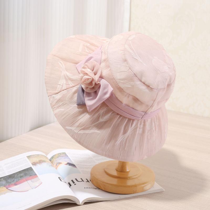Rakuten - 帽子 レディース シニア向け 女性用 UVカット 日よけ 遮光 薄手 通気性 つば広 バケットハット サマーハット 春夏 カジュアル 母の日 プレゼント