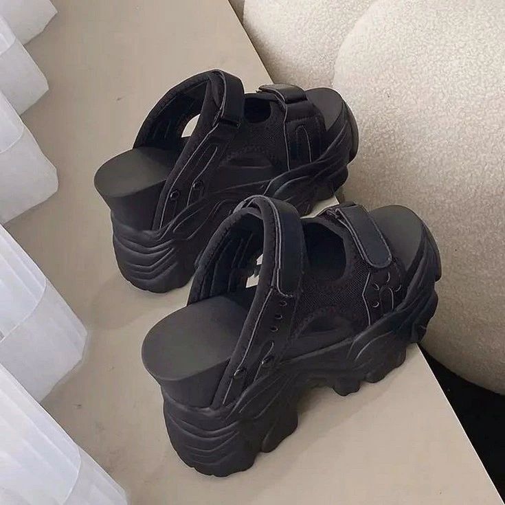 マジックテープ 厚底サンダル スポーツサンダル レディース 調整可能 甲高 スポーツサンダル 美脚 サンダル スポーツサンダル スポサン 脚長 美脚サンダル メッシュ かわいい 22.0-24.5cm