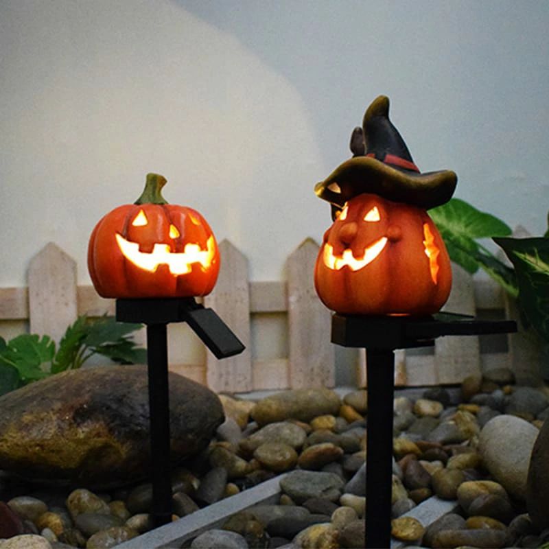 【二本セット】ハロウィン かぼちゃ ハロウィン 屋外 ソーラーライト ガーデニング おしゃれ カボチャ イルミネーション 庭園灯 芝生ランプ 自動点灯 芝生 庭 風景 ソーラー充電 電飾 飾りライト パーティ 装飾 防水 2309