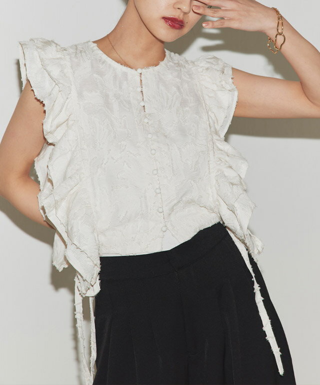 1,000円OFFクーポン 【一部予約】【最新作！送料無料】[ECLAM] フリンジジャカードフリルべスト ☆ ベスト フリンジ ジャカード素材 リボンデザイン ボタン フリル ECLAM クラム ECLAM ピエロのサムネイル