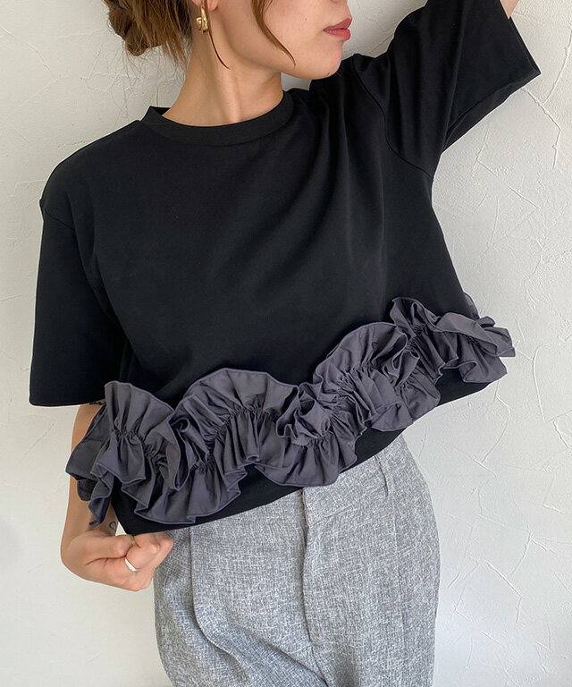 【送料無料】[ECLAM] フリルドッキングトップス ☆ カットソー フリル ドッキング クロップド丈 異素材使い 布帛 ECLAM クラム ECLAM ピエロのサムネイル