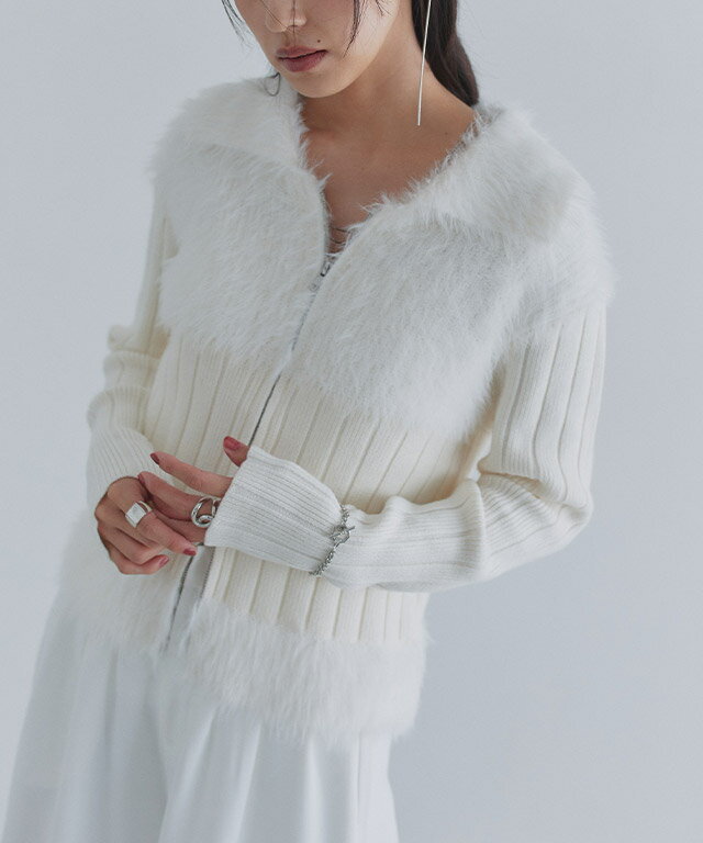 全品20%OFFクーポン！[ECLAM] フェザードッキングジップニット ☆ ニット フェザー ジップ ドッキング トレンド感 衿 抜け感 リブ編み 細見え クラム ECLAM ピエロ 送料無料のサムネイル