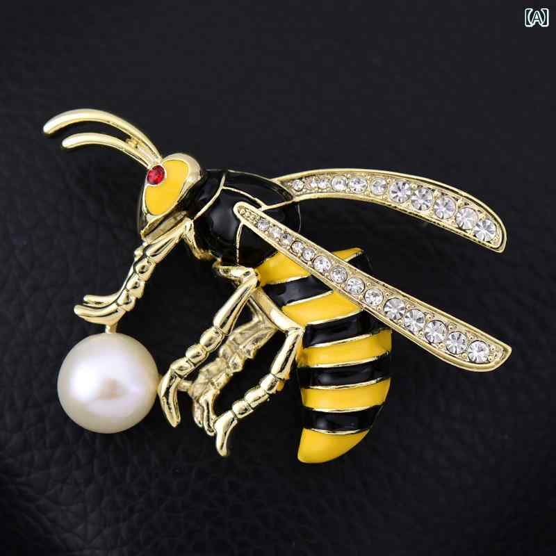 ブローチ 卒業式 入学式 高級感 パール かわいい 蜂 レディース アクセサリー 動物 コサージュ パーティーピン カーディガン ボタン メンズスーツ バッジ