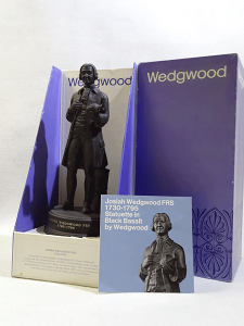 ウェッジウッド ジャスパー フィギュリン ジョサイアウェッジウッド(ブラックバサルト) 送料込み