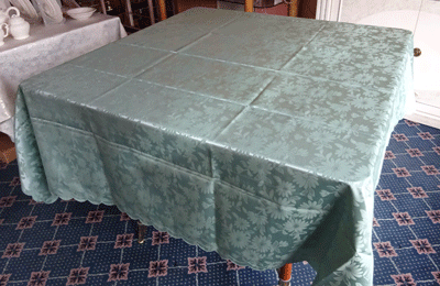 テーブルクロス ドイツ Sander 正方形150x150cm DIANA(スモーキーグリーン)