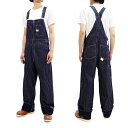 シュガーケーン オーバーオール SC41960 東洋 メンズ ウォバッシュストライプ オーバーオールズ 新品 Sugar Cane Bib Overalls Men's Classic Railroad Wabash Stripe Overall Toyo Enterprises SC41960 Made in Japan 東洋エンタープライズ社(Toyo Enterprises)のワークウェアレーベル・SUGAR CANE(シュガーケーン)のウォバッシュストライプオーバーオール(メンズ ビブオーバーオール ワークウェア)です。 この製品は、ビンテージアメリカンワークウェアをモチーフに、オールドアメリカンスタイルの要素を随所に再現しつつも、シュガーケーンによってタウンユース用にアレンジされたオーバーオールです。シュガーケーンオリジナルのカジュアルながらも上品な9オンスウォバッシュストライプ生地、現代的なシルエット、縫製を取り入れ、カジュアルのテイストをプラスした街着として洗練されたファッショナブルなデザインに仕上げられています。タウンユース用のファッションアイテムとしての着こなしにも、本来の用途である作業着としても実用性の高いオーバーオールです。 シルエットはスリムすぎずルーズすぎないレギュラーフィットスタイルで、Tシャツ、カットソー、スウェットなど、どんなアイテムとも合わせやすいサイジングです。 サイズ選びの目安です。 30：普段29-30インチのパンツを着用される方向けです。 32：普段31-32インチのパンツを着用される方向けです。 34：普段33-34インチのパンツを着用される方向けです。 36：普段35-36インチのパンツを着用される方向けです。 38：普段37-38インチのパンツを着用される方向けです。 画像のモデルは30を着用しています。 (身長175cm・体重59kg・胸囲91cm・普段29インチのジーンズを着用) 素材はコットン100%の9オンス・ライトウェイトウォバッシュストライプ生地です。ウォバッシュストライプは、抜染で染め抜いた細かいピンドット(点)が並んだストライプ模様の生地です。ウォバッシュストライプは目の錯覚によって汚れを目立ち難くするためのものだと言われています。 薄手の裏地なしのライトウェイト生地が使用されていますので、丈夫な生地ながら、柔らかみもあり履き心地が良く、オールシーズンでご着用いただける一本です。 この製品には、ワンウォッシュ加工がかけられています。そのため、生地には、程よいオールド感とヴィンテージ感が生まれ、クラシックな印象を与えるオーバーオールに仕上げられています。また、ワンウォッシュですでに生地の縮みが発生しているので、洗濯後の縮みが少なくサイズ感が安定しているのも利点のひとつです。着用と洗濯を繰り返すごと生地がさらに馴染み、風合いが増し、美しい経年変化も楽しめます。 ショルダーストラップはフロントフック(吊カン)とボタンで取り外し可能なハイバックスタイルです。 股上のサイズが合わない場合は、ショルダーストラップ(肩紐)についているアジャスター金具(送り金)で肩紐の長さを変えることで調節が可能です。 収納は、フロントハンドポケット×2、背面にはバックポケット×2が配されています。胸のエプロン(ビブ)部分の左サイドには懐中時計を入れるためのサイドに口が開いたウォッチポケット(2つのペンホルダー付き)が設けられています。ビブのボタンホールは懐中時計のチェーンを留めるためのディテールです。さらに、右太腿部分にはツールポケットが装備されています。 右バックポケットにはスペックタグが縫い付けられています。 フロント前開きは3ボタンのボタンフライ仕様です。また、サイドにもボタンが付けられ、着脱がより容易になるよう考慮されています。 足のアウトシーム・インシームの縫製は、2本針巻き縫いのヴィンテージワークウェアの仕様を再現した堅牢なつくりです。また、各所に配されたバータック(カンヌキ)で強度が増されているとともに、ステッチワークがデザインのアクセントにされています。 オールドアメリカン・ワークテイストなデザインが魅力です。とってもかっこいいシュガーケーンオーバーオールです。 このアイテムはインディゴ染料が使用され、織物表面の余分な染料がこすれ落ちやすい傾向にあります。そのため着古すまでは、濃いものと着合せたり、単独での洗濯をおこなってください。※この生地はインディゴ染料を使用している為、汗や雨などで生地が湿った場合に色落ちし、移染する可能性があります。また、強く擦られた場合にも同様に他の衣料に移染する可能性がありますのでご注意下さい。※この製品に使用されている生地は、水濡れや摩擦等で多少色落ちする恐れがあります。特に雨等で濡れたときの服装への色移りはご注意ください。 作品名は「SC41960 Sugar Cane by Toyo Enterprises Men's Casual Fashion Bib Overalls with Classical and Fashionable Forms of Vintage Workwear and Work Clothing / These bib overalls are made in Japan and produced by Sugar Cane from Toyo Enterprises. The Sugar Cane label, a division of Toyo Enterprise in Japan, is famous around the world for its expertly-crafted authentic Workwear and Work Clothing. Body pattern is uniquely designed and inspired by a traditional American workwear (vintage work bib overalls), but this item is outfitted with the original details of Sugar Cane brand in a contemporary approach. With the inspiration from classic overalls, this item has been re-designed for a more casual look and fashion purpose. Made of 100% cotton one-washed non-stretch, 9.0 Oz. lightweigt railroad wabash stripe fabric. And these bib overalls feature shield back (high-back) strap style classic design with the buckle clasp and adjuster slide and a side entry watch pocket opening with two pencil slots on bib. And these bib overalls are originally intended to wear as a Regular-Fit (Not too slim or Not too loose) for a more fashion-forward looks. This unlined light piece of overalls can be worn year-round, especially in spring and fall. These overalls are new creations by Sugar Cane from Toyo Enterprises in Japan / シュガーケーン by 東洋エンタープライズ 9オンス ライトウェイト ウォバッシュストライプ生地 ハイバック ビブオーバーオール メンズ ワークウェア クラシックスタイル オーバーオールズ」です。 Product Description in English. Sugar Cane Bib Overalls Men's Classic Railroad Wabash Stripe Overall SC41960 SC41960 Sugar Cane by Toyo Enterprises Men's Casual Fashion Bib Overalls with Classical and Fashionable Forms of Vintage Workwear and Work Clothing / These bib overalls are made in Japan and produced by Sugar Cane from Toyo Enterprises. The Sugar Cane label, a division of Toyo Enterprise in Japan, is famous around the world for its expertly-crafted authentic Workwear and Work Clothing. Body pattern is uniquely designed and inspired by a traditional American workwear (vintage work bib overalls), but this item is outfitted with the original details of Sugar Cane brand in a contemporary approach. With the inspiration from classic overalls, this item has been re-designed for a more casual look and fashion purpose. Made of 100% cotton one-washed non-stretch, 9.0 Oz. lightweigt railroad wabash stripe fabric. And these bib overalls feature shield back (high-back) strap style classic design with the buckle clasp and adjuster slide and a side entry watch pocket opening with two pencil slots on bib. This unlined light piece of overalls can be worn year-round, especially in spring and fall. These overalls are new creations by Sugar Cane from Toyo Enterprises in Japan. Fit : These bib overalls are originally intended to wear as a Regular-Fit (Not too slim or Not too loose) for a more fashion-forward looks. Fits may vary by style or personal preference. Our model wears a Tagged size 30 and is 175 cm/5'9″tall, 59 kg/130 lbs and 91 cm/36" chest. He usually wears size 29 jeans. Available sizes. How to select the overall size. ・Tagged size 30 - For men to be usually wearing the pants in size US/EU 29"-30". ・Tagged size 32 - For men to be usually wearing the pants in size US/EU 31"-32". ・Tagged size 34 - For men to be usually wearing the pants in size US/EU 33"-34". ・Tagged size 36 - For men to be usually wearing the pants in size US/EU 35"-36". ・Tagged size 38 - For men to be usually wearing the pants in size US/EU 37"-38". The overall is washed once. Pre washed, minimal shrinkage. The following provides approximate garment measurements. (Not body measurements). Please compare actual garment measurements of our product to another you may own. ・Tagged size 30__Waist: 34.6"(88cm)__Inseam: 32.2"(82cm). ・Tagged size 32__Waist: 36.2"(92cm)__Inseam: 32.2"(82cm). ・Tagged size 34__Waist: 37.8"(96cm)__Inseam: 32.2"(82cm). ・Tagged size 36__Waist: 40.1"(102cm)__Inseam: 32.2"(82cm). ・Tagged size 38__Waist: 41.7"(106cm)__Inseam: 32.2"(82cm). Waist : Measure flat across the waistband from one side to the other with the natural dip. Double the number to get actual waist size. Made in Japan. Brand-new, new condition with tags. *Please understand that measurements may vary somewhat. *Note that actual color may be slightly different from one in the photo. Fabric Type : Made of 100% cotton, non-stretch, 9.0 Oz. lightweight, tightly woven durable wabash stripe fabric in navy blue, discharge-printed with a dotted stripe pattern on the face. The lightweight fabric has the natural softness for comfort but still durability. And these overalls are washed once, pre-washed minimal shrinkage. And the fabric will also develop a comfortable feeling and continue to get softer and cozier through repeated wear. And the more you wear, the more favric will fade beautifully. Lining : Unlined. Suitable for all year round. Strap style : Classic design high back style strap with the buckle clasp and adjuster slide on bib for length. Storage : Side entry watch pocket opening with 2 pencil slots on the bib. Two slant hand pockets on front. Two open-top patch pockets on back. Tool pocket on right leg. Front Closure Type : Button-Fly. Leg Opening : Straight leg opening. Other details : Side buttons for easy on/off. Additional "button hole" for pocket watch chain on the upper section of the bib. Key areas are double-stitching and rolled seams. Bar tacked throughout for extra strength. Accented with contrast stitching throughout. A size label sewn into right side back pocket bottom.シュガーケーン オーバーオール SC41960 東洋 メンズ 9 Oz. ウォバッシュストライプ オーバーオールズ 新品 ブランド シュガーケーン Sugar Cane SugarCaneby 東洋エンタープライズ Toyo Enterprises 商品名 SC41960 Sugar Cane by Toyo Enterprises Men's Casual Fashion Bib Overalls with Classical and Fashionable Forms of Vintage Workwear and Work Clothing / These bib overalls are made in Japan and produced by Sugar Cane from Toyo Enterprises. The Sugar Cane label, a division of Toyo Enterprise in Japan, is famous around the world for its expertly-crafted authentic Workwear and Work Clothing. Body pattern is uniquely designed and inspired by a traditional American workwear (vintage work bib overalls), but this item is outfitted with the original details of Sugar Cane brand in a contemporary approach. With the inspiration from classic overalls, this item has been re-designed for a more casual look and fashion purpose. Made of 100% cotton one-washed non-stretch, 9.0 Oz. lightweigt railroad wabash stripe fabric. And these bib overalls feature shield back (high-back) strap style classic design with the buckle clasp and adjuster slide and a side entry watch pocket opening with two pencil slots on bib. And these bib overalls are originally intended to wear as a Regular-Fit (Not too slim or Not too loose) for a more fashion-forward looks. This unlined light piece of overalls can be worn year-round, especially in spring and fall. These overalls are new creations by Sugar Cane from Toyo Enterprises in Japan / シュガーケーン by 東洋エンタープライズ 9オンス ライトウェイト ウォバッシュストライプ生地 ハイバック ビブオーバーオール メンズ ワークウェア クラシックスタイル オーバーオールズ 品番 SC41960 ( SC41960 ) 素材 コットン100% 9オンス ライトウェイト インディゴウォバッシュストライプ生地 色 Indigo Wabash Stripe インディゴウォバッシュストライプ モデル・状態 新品です Made in Japan 日本製 洗濯表示 液温は30℃を限度として、洗濯機で非常に弱い洗濯処理ができます。塩素系及び酸素系漂白剤の使用禁止。タンブル乾燥禁止。日陰のつり干しがよい。底面温度110℃を限度として、当て布の上から、アイロン仕上げができます。石油系溶剤による弱いドライクリーニングができます。弱い操作によるウェットクリーニングができます。 商品説明 東洋エンタープライズ社(Toyo Enterprises)のワークウェアレーベル・SUGAR CANE(シュガーケーン)のウォバッシュストライプオーバーオール(メンズ ビブオーバーオール ワークウェア)です。 この製品は、ビンテージアメリカンワークウェアをモチーフに、オールドアメリカンスタイルの要素を随所に再現しつつも、シュガーケーンによってタウンユース用にアレンジされたオーバーオールです。シュガーケーンオリジナルのカジュアルながらも上品な9オンスウォバッシュストライプ生地、現代的なシルエット、縫製を取り入れ、カジュアルのテイストをプラスした街着として洗練されたファッショナブルなデザインに仕上げられています。タウンユース用のファッションアイテムとしての着こなしにも、本来の用途である作業着としても実用性の高いオーバーオールです。 シルエットはスリムすぎずルーズすぎないレギュラーフィットスタイルで、Tシャツ、カットソー、スウェットなど、どんなアイテムとも合わせやすいサイジングです。 サイズ選びの目安です。 30：普段28-29インチのパンツを着用される方向けです。 32：普段30-31インチのパンツを着用される方向けです。 34：普段32-33インチのパンツを着用される方向けです。 36：普段34-35インチのパンツを着用される方向けです。 38：普段36-37インチのパンツを着用される方向けです。 画像のモデルは30を着用しています。 (身長175cm・体重59kg・胸囲91cm・普段29インチのジーンズを着用) 素材はコットン100%の9オンス・ライトウェイトウォバッシュストライプ生地です。ウォバッシュストライプは、抜染で染め抜いた細かいピンドット(点)が並んだストライプ模様の生地です。ウォバッシュストライプは目の錯覚によって汚れを目立ち難くするためのものだと言われています。 薄手の裏地なしのライトウェイト生地が使用されていますので、丈夫な生地ながら、柔らかみもあり履き心地が良く、オールシーズンでご着用いただける一本です。 この製品には、ワンウォッシュ加工がかけられています。そのため、生地には、程よいオールド感とヴィンテージ感が生まれ、クラシックな印象を与えるオーバーオールに仕上げられています。また、ワンウォッシュですでに生地の縮みが発生しているので、洗濯後の縮みが少なくサイズ感が安定しているのも利点のひとつです。着用と洗濯を繰り返すごと生地がさらに馴染み、風合いが増し、美しい経年変化も楽しめます。 ショルダーストラップはフロントフック(吊カン)とボタンで取り外し可能なハイバックスタイルです。 股上のサイズが合わない場合は、ショルダーストラップ(肩紐)についているアジャスター金具(送り金)で肩紐の長さを変えることで調節が可能です。 収納は、フロントハンドポケット×2、背面にはバックポケット×2が配されています。胸のエプロン(ビブ)部分の左サイドには懐中時計を入れるためのサイドに口が開いたウォッチポケット(2つのペンホルダー付き)が設けられています。ビブのボタンホールは懐中時計のチェーンを留めるためのディテールです。さらに、右太腿部分にはツールポケットが装備されています。 右バックポケットにはスペックタグが縫い付けられています。 フロント前開きは3ボタンのボタンフライ仕様です。また、サイドにもボタンが付けられ、着脱がより容易になるよう考慮されています。 足のアウトシーム・インシームの縫製は、2本針巻き縫いのヴィンテージワークウェアの仕様を再現した堅牢なつくりです。また、各所に配されたバータック(カンヌキ)で強度が増されているとともに、ステッチワークがデザインのアクセントにされています。 オールドアメリカン・ワークテイストなデザインが魅力です。とってもかっこいいシュガーケーンオーバーオールです。 このアイテムはインディゴ染料が使用され、織物表面の余分な染料がこすれ落ちやすい傾向にあります。そのため着古すまでは、濃いものと着合せたり、単独での洗濯をおこなってください。※この生地はインディゴ染料を使用している為、汗や雨などで生地が湿った場合に色落ちし、移染する可能性があります。また、強く擦られた場合にも同様に他の衣料に移染する可能性がありますのでご注意下さい。 シュガーケーン 新着一覧 シュガーケーン オーバーオール一覧 東洋エンタープライズ 新着一覧 当店 ツナギ・オールインワン一覧 サイズ実寸 サイズ実寸 ウエスト総丈 股下 股上 ワタリ 裾幅 30 88cm 114cm 82cm 36cm 35cm 25cm 32 92cm 115cm 82cm 37cm 36cm 26cm 34 96cm 115cm 82cm 37cm 37cm 27cm 36 102cm 116cm 82cm 38cm 39cm 28cm 38 106cm 116cm 82cm 39cm 40cm 29cm シルエットはスリムすぎずルーズすぎないレギュラーフィットスタイルで、Tシャツ、カットソー、スウェットなど、どんなアイテムとも合わせやすいサイジングです その他 サイズ計測方法はこちらです※若干の誤差はご了承ください。 ※在庫は実店舗と共有していますので、リアルタイムにネット上に反映できないことがございます。 ご注文を頂きました場合でも売り切れの場合がございます事をどうかご理解・ご了承ください。 ※画像は見られる環境によって色目が異なって見えますことをご理解ご了承ください。 パインアベニュー洋品店トップページ