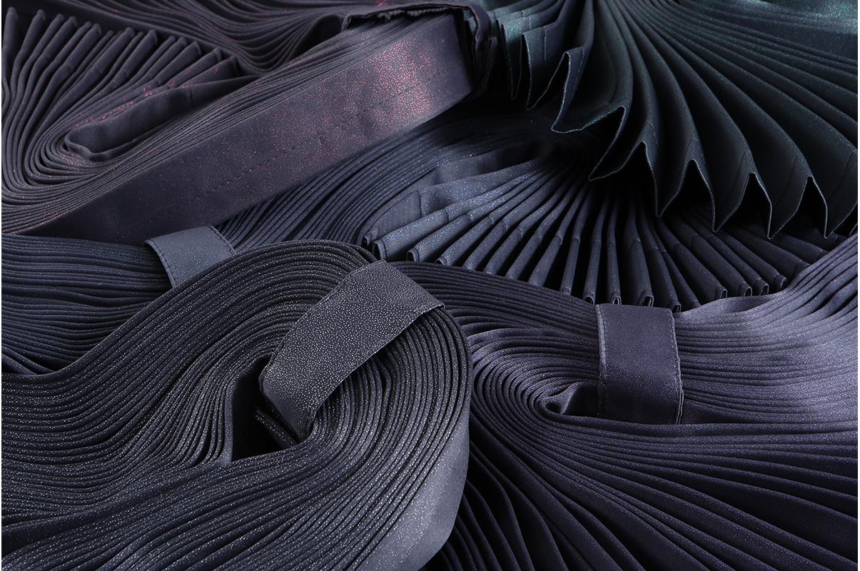 ラメ入り仮眠カーテン銀河　アコーデオン式