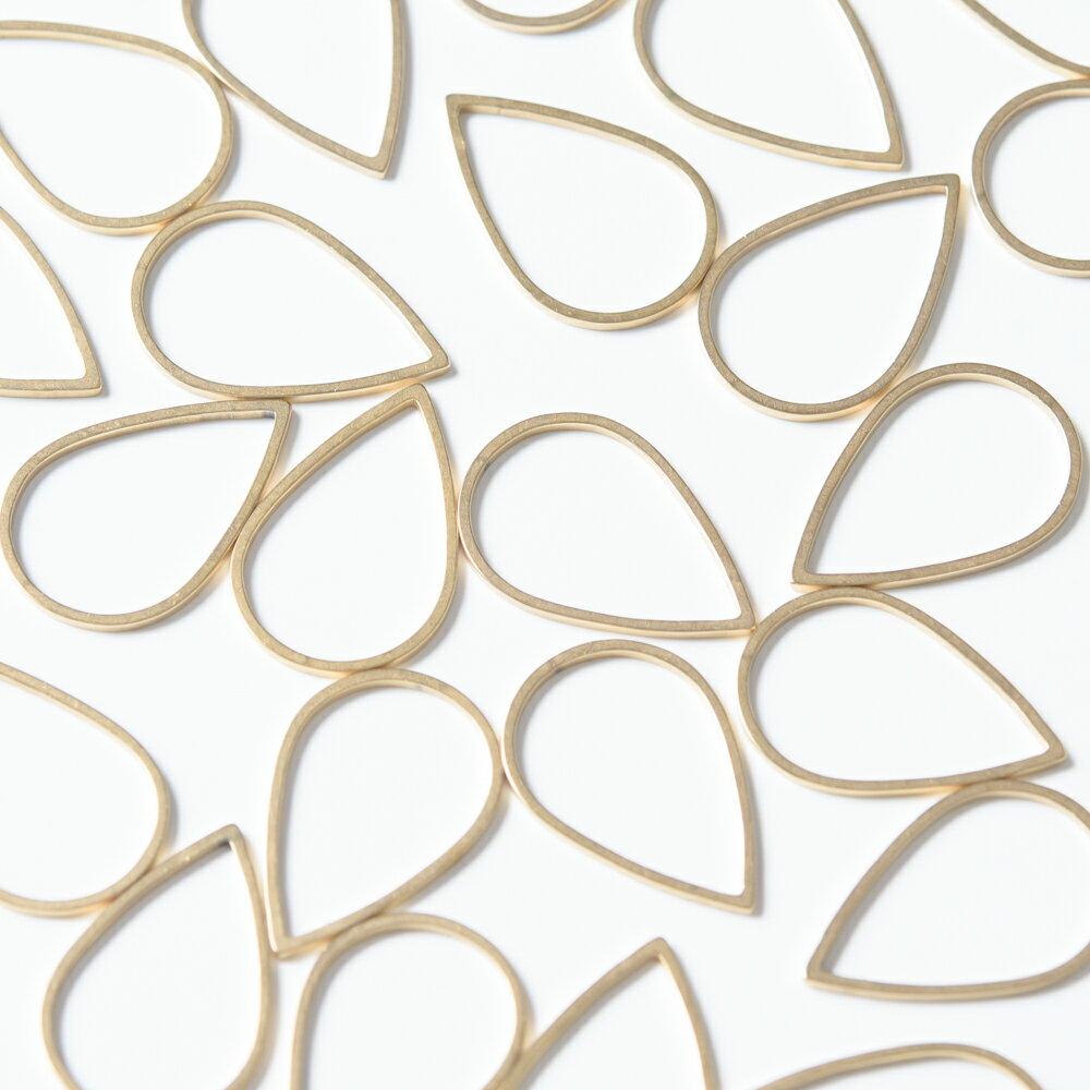 【サージカルステンレス 316L 】フレームパーツ ゴールド 涙・しずく型 2.1cm 【サイズ中】 10個 レジンクラフト 型 枠 チャーム ピアス イヤリング パーツ アクセサリーパーツ 材料 素材 問屋 専門店