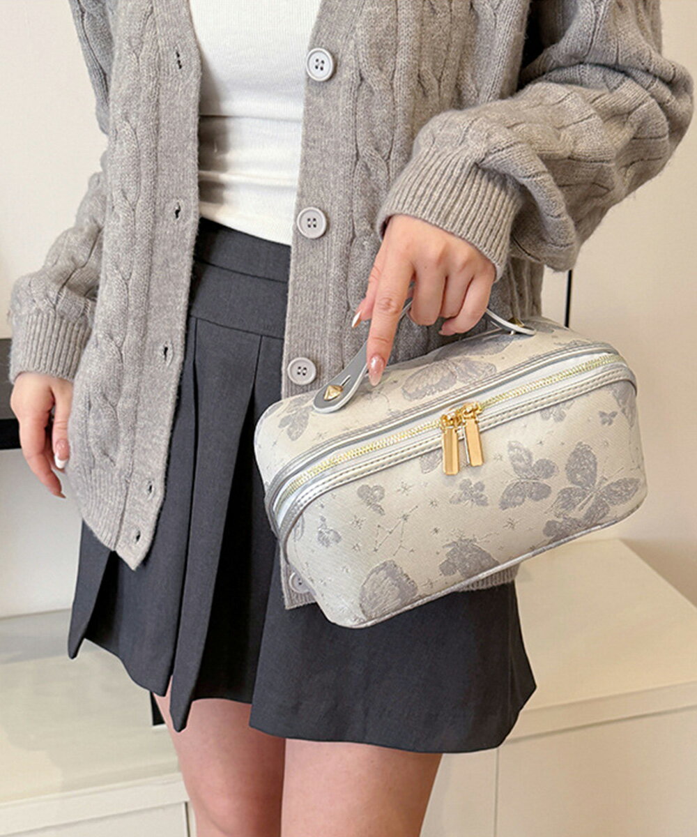 メイクポーチ 横型 コスメポーチ 刺しゅう入り 古風 化粧ポーチ きれいめ 大人可愛い バニティポーチ おしゃれ 旅行 コスメポーチ 持ち運び 化粧品収納 大容量トラベルポーチ 自立