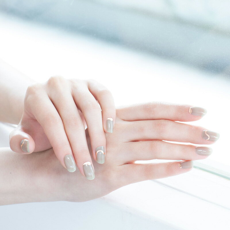 esshimo エッシーモ Fit Fix gel nail Wavy Greige ウェービーグレージュ エシカルネイル ハンドネイル ジェルネイルシール セルフネイル おうちネイル 時短ネイル デザインネイル 貼るネイル ネイルステッカー ネイルパーツ ネイルチップ 付け爪 つけ爪 カラージェル