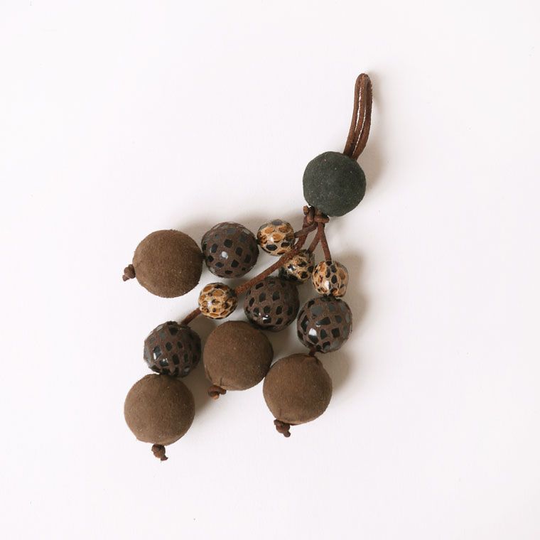 Rakuten - 在庫限り!手作り本革ビーズタッセル 濃ブラウン系【ゆうパケット対応】