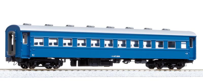 KATO HOゲージ オハ47 ブルー 改装形 1-553 鉄道模型 客車KATOのHOゲージ車両、 (HO)オハ47 ブルー 改装形です。更新後のHゴムのついた金属製ドアの形状を採用し、洗面所の窓は桟の付いた白色窓に変更した晩年の形態を再現。国鉄時代を代表する客車で、様々な機関車と組み合わせてお楽しみいただけます。複数店舗にて販売をしておりますため、在庫データの更新が間に合わず、欠品にも関わらず、注文ができる場合がございます。その際は、キャンセルにて対応を取らせていただきます。当店はお電話のお問い合わせはお受けしておりませんので、ご了承ください。お問い合わせは、問い合わせフォームをご利用ください。