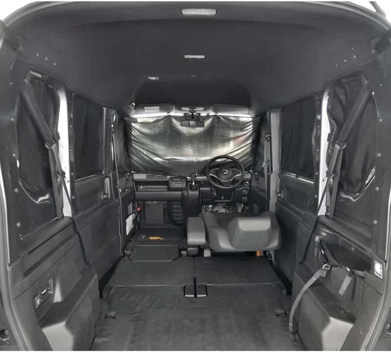 ボンフォーム(BONFORM) 車中泊 車中泊カーテン 車種専用 UVカット M4-68N-VAN ブラック 7911-66BK