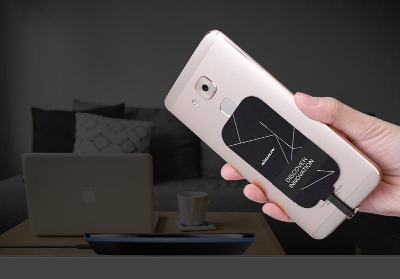 Premium Style USB PD AC充電器 USB-Cコネクタ ホワイト PG-PD18CAC2W