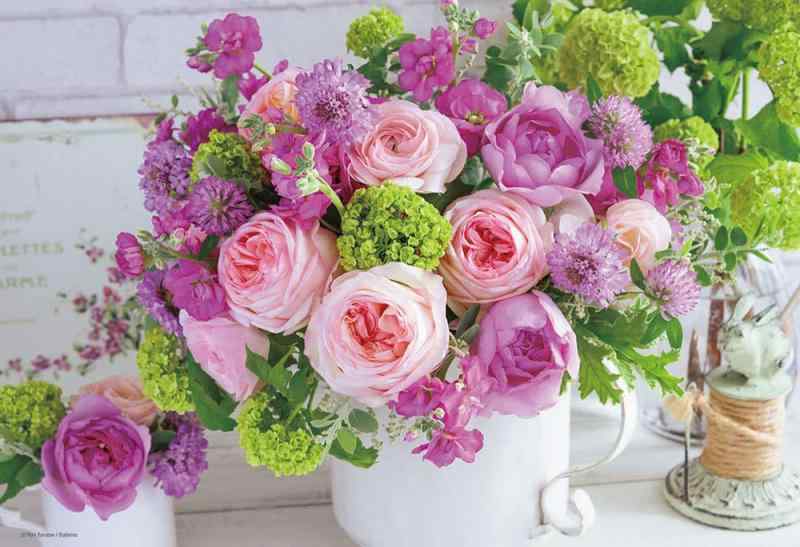 ビバリー(BEVERLY) 【日本製】ビバリー 500スモールジグソーパズル アンジュ(26×38cm)500S-009Life Filled with Flwers～花のある暮らし～日々の暮らしに上質な花々で彩りを添える複数店舗にて販売をしておりますため、在庫データの更新が間に合わず、欠品にも関わらず、注文ができる場合がございます。その際は、キャンセルにて対応を取らせていただきます。当店はお電話のお問い合わせはお受けしておりませんので、ご了承ください。お問い合わせは、問い合わせフォームをご利用ください。