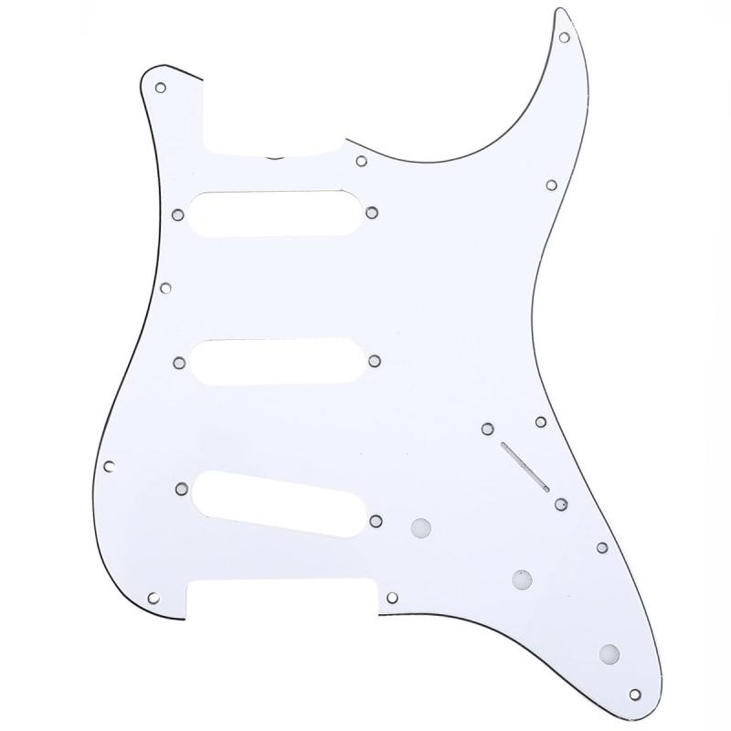 Musiclily Pro 62年式 11穴ストラトキャスター用ピックガード日本製Fender Japan Stratストラトエレキギター用 、ホワイト3P