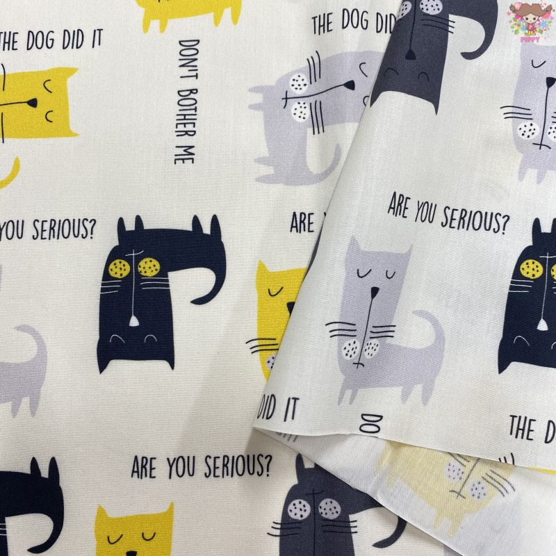 ヨーロッパ輸入生地 コットンプリント生地☆ゆかいな猫 ネコ☆1枚（約48cmx68cm）【メール便発送可】コットン100％ 綿100％ オシャレなカットクロス 布 生地 ハンドメイド 入園 入学