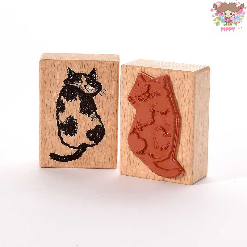 HEINDESIGN ラバースタンプ☆Der „Wer stört?“ Kater☆ 猫 三毛猫 ブチ猫 座る ふてくされる 大きい 動物 イラスト風 手帳 日記 ジャーナル ラッピング カード はんこ スタンプ お洒落 可愛い