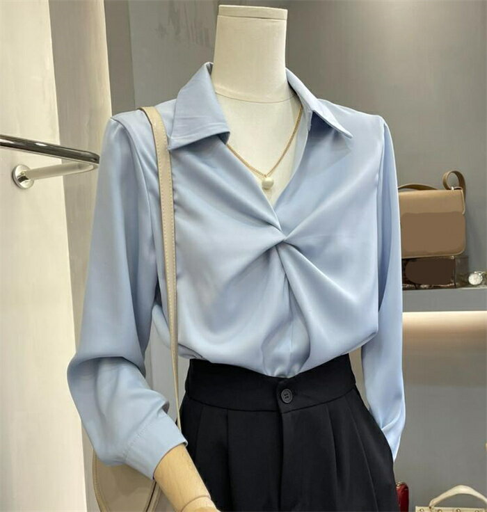 シルクタッチVネックシャツブラウス...