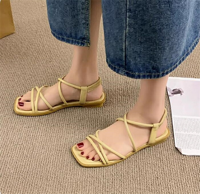 フラットサンダル ビーチサンダル レディース ストラップサンダル ローヒール 痛くない きれいめ おしゃれ 人気 夏靴 旅行 カジュアル 軽量 かわいい リゾート 水遊び 歩きやすいぺたんこサンダルのサムネイル