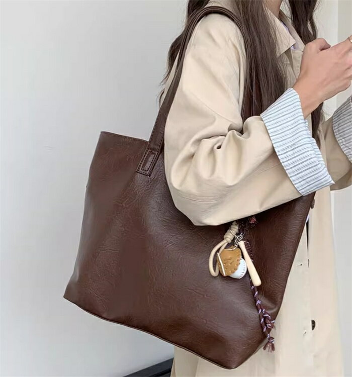 ショルダー バッグ レディース トートバッグ レ ファスナー付き かばん おしゃれ カジュアル ポケット ビジネスバッグ 大きめ 肩掛け鞄 通勤 通学 多収納 仕事用 オフィスバッグ おしゃれ 多収納 20代 30代 40代 50代 送料無料