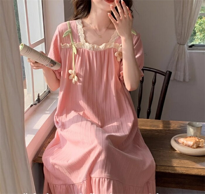 ルームウェア ワンピース レディース 可愛い パジャマ 部屋着 フレアドレス 大きいサイズ 花柄 半袖 ワンピ 外出 体型カバー 着痩せ パジャマ ギフト プレ...