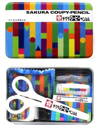 乐天商城 - ソーイングセット サクラクーピーペンシル （ 缶型 ) （ コンパクトサイズ ) ［手芸ソーイングケース ソーイングセット］