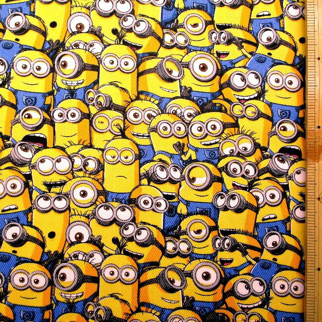 キャラクター 生地 布 ミニオン（ 紺系 ) 柄番号8（ 2025 ) TCツイル （ 綿60％ テトロン40％ ) 生地幅..