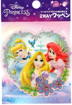 ◇ キャラクター 刺しゅう ワッペン ディズニープリンセス（ メーカー表記 大 ） （ 大きさ　約6.9×7.3cm 1枚入り ） （ ドリームハート ) （ ワッペン プリンセス ワッペン ディズニー プリンセス ワッペン ディズニー アップリケ )