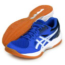 asics GEL-TASK 3 (ゲルタスク) 安定性と柔軟性の両立を追求した エントリープレーヤー向けのコンフォートモデル アッパー前足部のメッシュウィンドウが 通気性とソフトな足入れを追求することで エントリープレーヤーの足元を快適にサポート 中足部からかかと部にかけて配置された PU補強がホールド性を追求 ■アッパー素材: 人工皮革（合成皮革）・合成繊維 ■アウター素材：ゴム底 ■サイズ：24.5-29.0,30.0 ■素材：インナーソール:合成樹脂/取り替え式 ■幅/ラスト:STANDARD ■製造国：ベトナム ■カラー：402 (Illusion Blue / White) ■適合する別売中敷:1173A029 ■NON MARKING RUBBER対応 カラー違いはこちら！ カラー違いはこちら！ カラー違いはこちら！