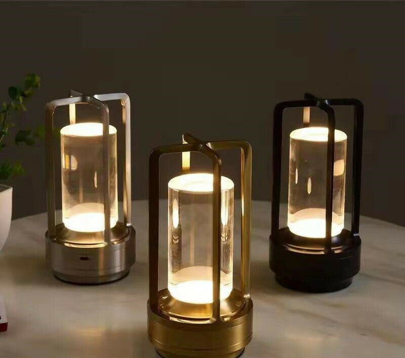 �ǥ����饤�� ���饤�� �ʥ��� LED�ܤ�ͥ���� �ŵ�������� USB���ż� �饤�ȿ�̵����Ĵ�� �ե쥭���֥륢���� ��ñ��� �ơ��֥���� ���� �֥å��饤�� �ɽ��� 2600mAh�Хåƥ꡼