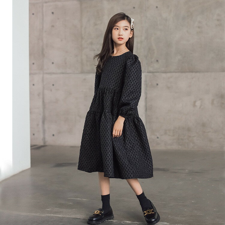 韓国子供服 ワンピース 女の子 レディース 長袖 春秋冬 ロング丈ワンピース ブラック 厚手 おしやれ 可愛い パフスリーブ キッズ ジュニア服 ドレスワンピース 上品 パーティー 演奏会 発表会 ことも服 ティアードスカート 120cm 130cm 140cm 150cm 160cm 165cm