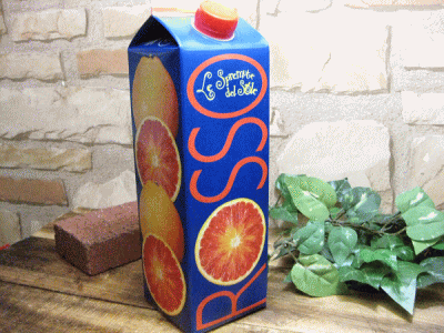 ブラッドオレンジジュース &nbsp; 100％ストレートの ブラッドオレンジジュースです 解凍してお飲みください 名称 ブラッドオレンジジュース 原材料 ブラッドオレンジ果汁 賞味期限 容器に記載 内容量 1000g 産地 イタリア