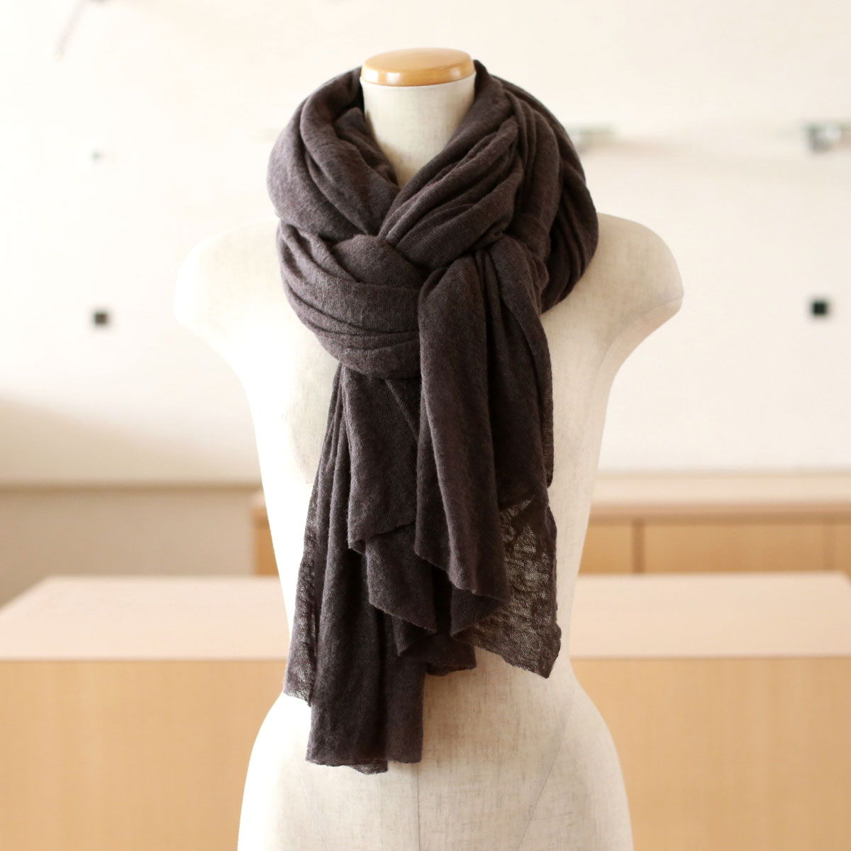 【送料無料】Pin1876 (ピン1876) カシミアストール【 レビューキャンペーン対象商品 】のサムネイル