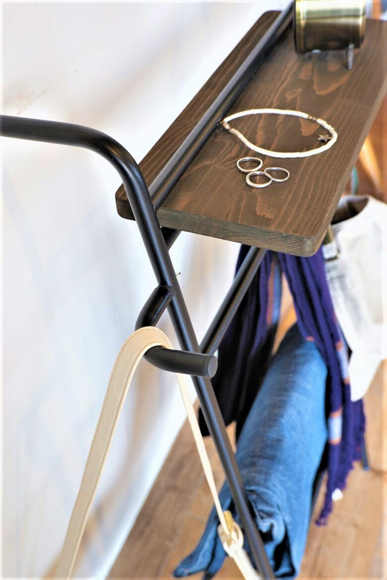 [9月エントリーでP10倍!] 立て掛け式ラック COLLEND コレンド ILR-DB アイアンラダーラック ダークブラウン 日東 見せる靴箱 アイアン シンプル 省スペース モダン おしゃれ おススメ 人気 棚あり 玄関 ハンガー 掃除道具 [3]