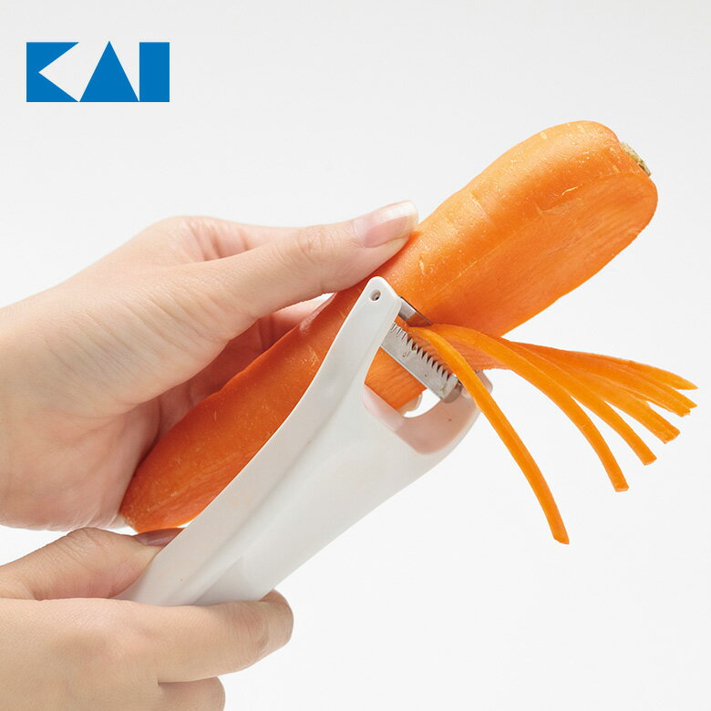Kai Kitchen 両用ピーラー 皮むき＆千切り ピーラー じゃがいも 芽取り 皮むき かわむき 千切り キャベツ