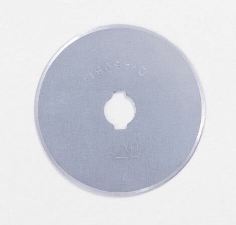 [ポイント最大15倍] 貝印カミソリ 750KZ0152 5045JBL 丸刃 替刃 45ミリ (1枚入り)