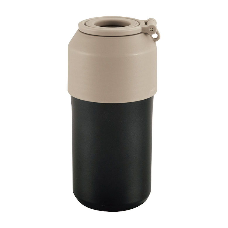 【商品情報】●ペットボトルホルダーが完全リニューアル！500ml〜600mlのペットボトルまで幅広く対応可能となりました。●保温・保冷効力はそのままに、真空二重構造で美味しさ長持ち。●本体にパタンと折りたたんで、スッキリ収納できるハンドル付き。●外面はキズや剥げに強いパウダーコートで、アクティブ場面にも◎。【商品仕様】●商品サイズ：直径86×87×179(本体内径:74mm)●商品重量：225g●材質：本体(内びん)/ステンレス鋼、胴部/ステンレス鋼(粉体塗装)、上蓋・ハンドル/ポリプロピレン関連商品カクセー NEW ワンタッチボトル 500ml （真空二重構造） グレ...thermo mug アニマルボトルベア カバーケース PALE VI...カクセー 真空二重ボトル 360ml CAT FLOWER CUBE ...1,930円1,980円2,070円カクセー クリーンパウダー 真空二重ワンタッチボトル 500ml ミン...STTOKE ストーク キャリーストラップ キャリーバッグ カスタム ...AL-01 直飲みアルミボトル600ml2,170円2,090円1,250円カクセー ネオライフ 真空二重マグボトル500ml アイボリー ネイビ...FSC-04 四季彩 -しきさい- IH対応 卓上たらふく鍋 24cm...NW-02 NIRWAKA -ニルワーカ- IH対応 ステンレス製片手...1,570円1,930円1,930円