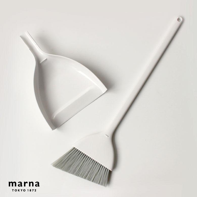 [ポイント最大15倍] マーナ ほうき ちりとり ホワイト K628W便利 シンプル 新生活 キッチンツール キッチン雑貨 一人暮らし