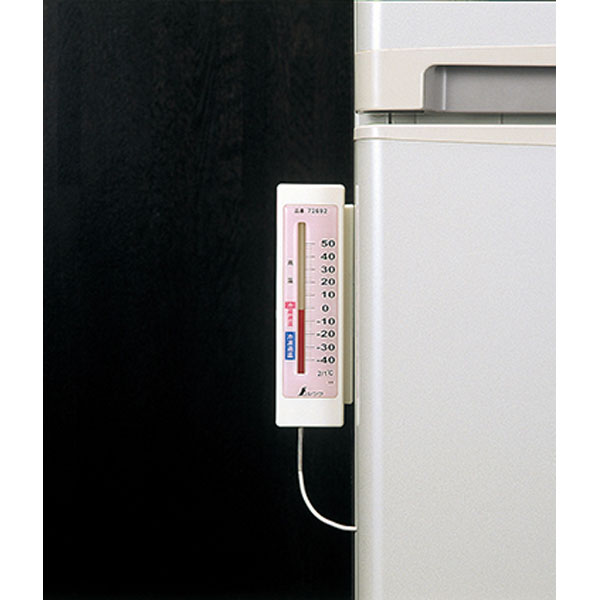 ●冷蔵庫内の温度を測る為の温度計 。 ●冷蔵・冷凍適温が色分けされています。 ●センサーを冷蔵庫の中に差し込み 本体を外に設置することで外から中の温度を測定できます。●サイズ：144×41×26(mm) ●重量：70g ●パッケージサイズ：262×82×38(mm) ●パッケージ重量：160g ●材質：本体・ABS樹脂/目盛板・アルミ関連商品天ぷらメーター はし型 #72967 シンワ測定...冷蔵庫 冷凍庫 野菜室 温度計 小型 冷蔵庫用温度計 A マグネット、...冷蔵庫用温度計 A-3 丸型 5cm #72703 シンワ測定...1,880円240円710円貝印 Kai House SELECT スイーツづくりのための温度計(...タイガークラウン Cake land 温度計 200℃ ＃1053...タイガークラウン Cake land 温度計 50℃ ＃1051...620円780円780円タイガークラウン Cake land 温度計 100℃ ＃1052...OXO オクソー シリコンメジャーカップ 中 11161000 シリコ...霜鳥製作所 #171 計量カップ780円3,080円1,330円