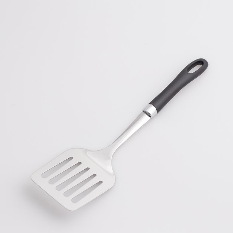 楽天ものうりばPlantz[ポイント最大15倍] サンクラフト ターナー穴明 AL-12 愛妻専科 ターナー フライ返し 玉子焼き 目玉焼き 魚焼き グリル オムレツ オムライス ハンバーグ キッチンツール 調理器具 調理道具 料理