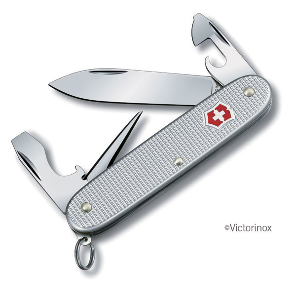 防災グッズ Victorinox マルチツール 