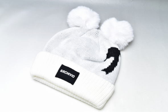 30％OFFセールアルチビオ archivioボンボン付きニット帽 ニットキャップ レディース 2025秋冬新作 送料無料FREE 帽子 アルチビオ a510104最強配送 アウトレット