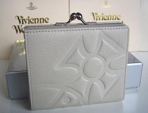 ◆Vivienne Westwood◆ヴィヴィアンウエストウッド★Medicine Orb Wallet 739BIG ORB 型押し ガマ口付き お財布 IVORY