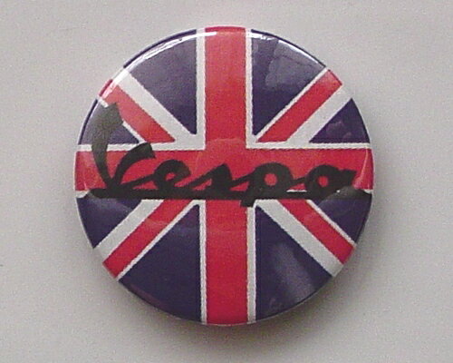 ◆Vespa Union Jack◆べスパ☆ロゴ 缶バッジ◆London ストリート マーケットから直輸入♪