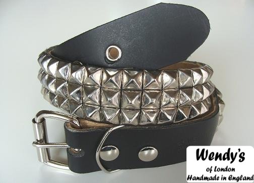 ★WENDY'S★ウェンディーズ★正規 イギリス製3-Row Small Pyramid Stud Belt3連スモール ピラミッド スタッズ ベルト【あす楽対応】【YDKG-k】【W3】【送料無料】【smtb-k】